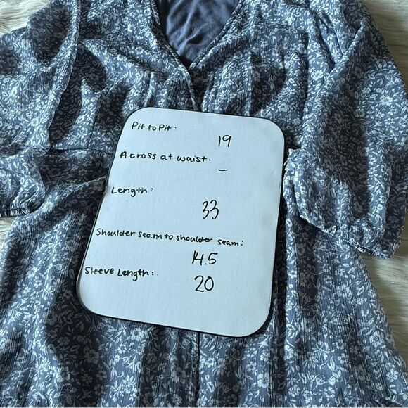 Abercrombie & Fitch Chiffon Floral Wrap Dress in Blue/White - Picture 7 of 7